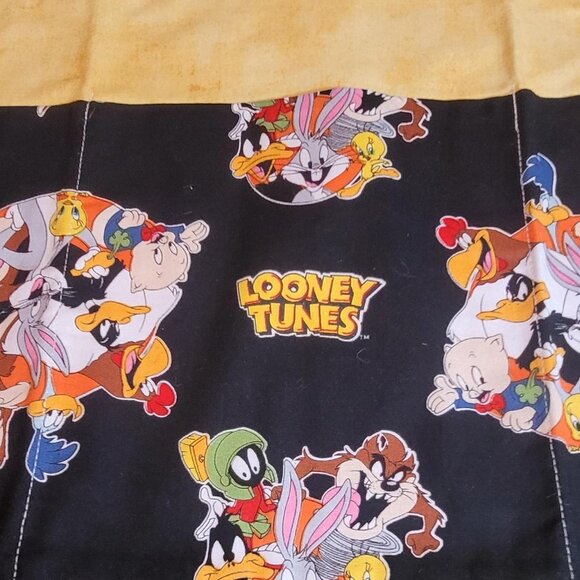 Yellow and black Looney Tunes print apron with 3 pockets #LooneyTunes #Apron - Picture 3 of 4